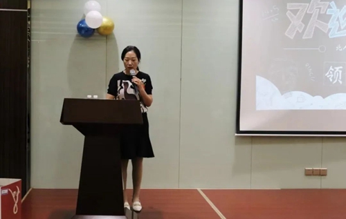 星河滚烫逐梦启航，2022万事娱乐未来星入职集训活力开营！