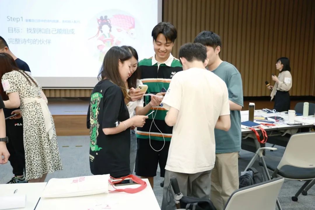 万事娱乐一起奔赴山海，领跑未来！